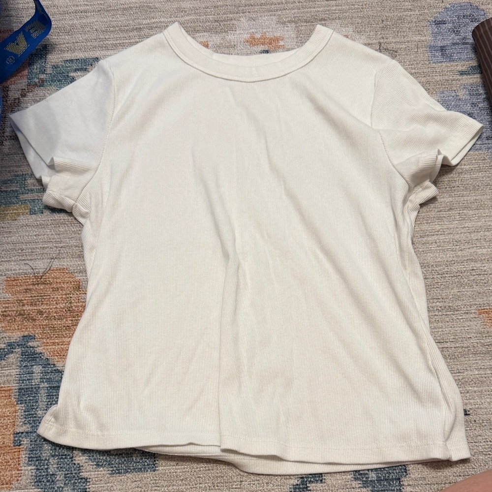 Old Navy Cream Short Sleeve Ribbed Tee